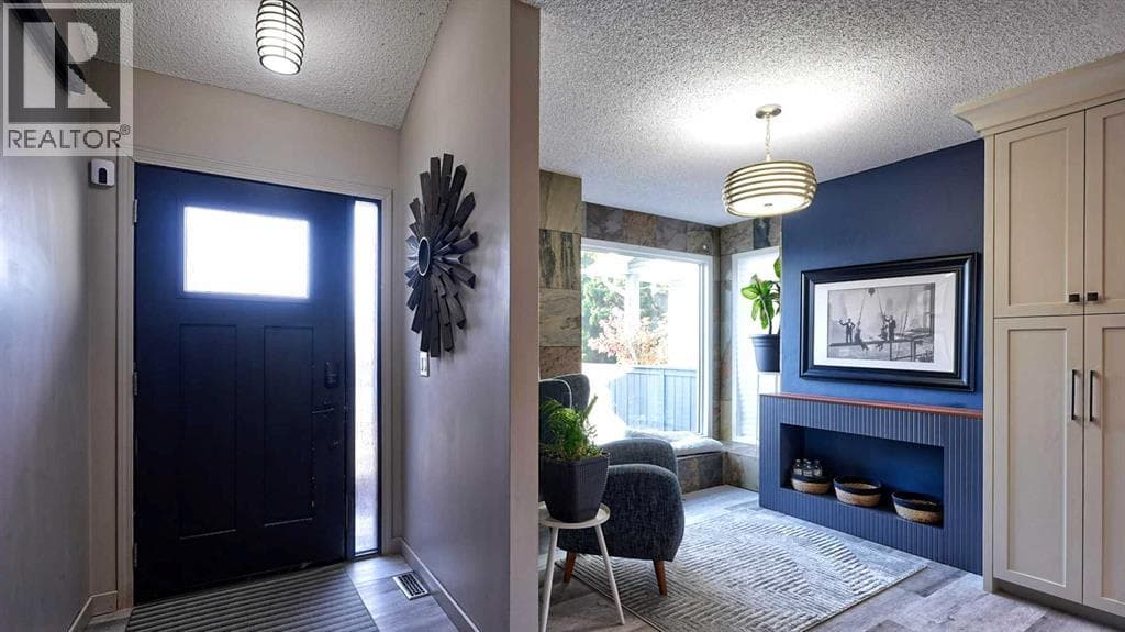 331 Woodbine Boulevard SW property photo 2
