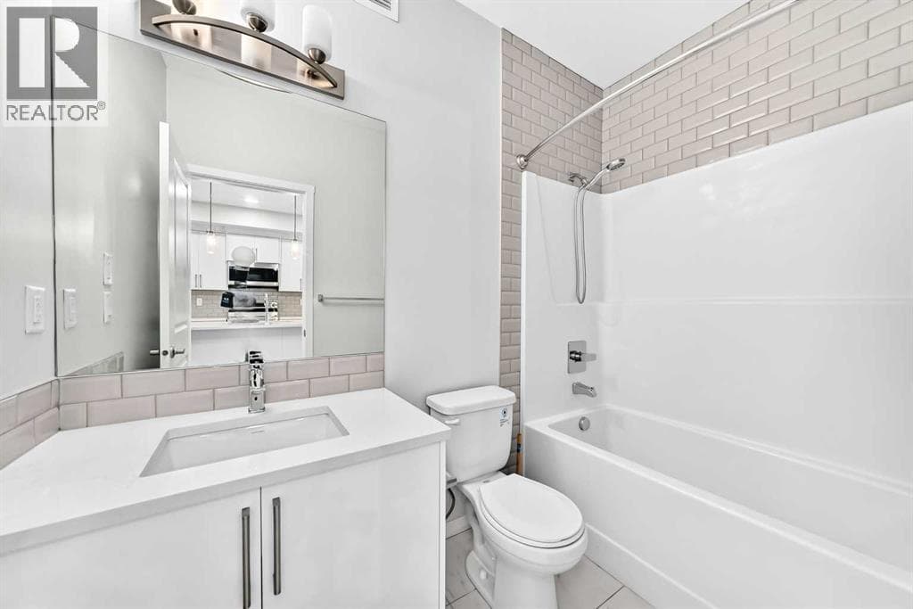 325, 360 Harvest Hills Way NE property photo 15