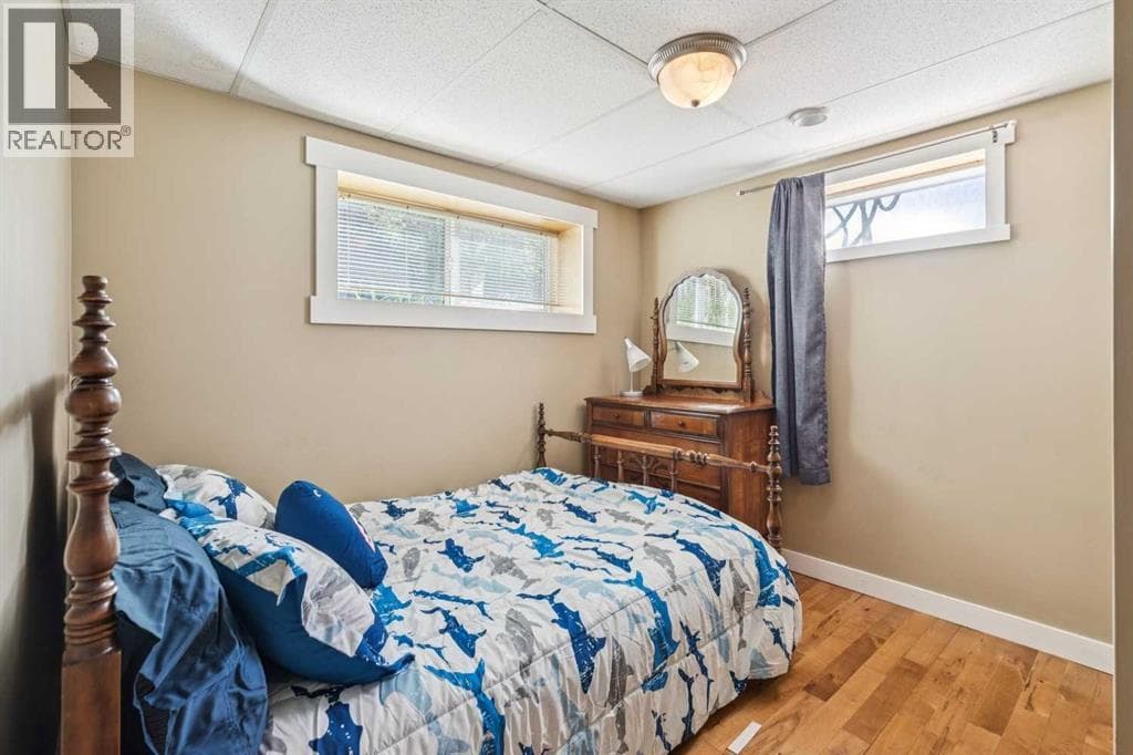 5428 Centre A Street NE property photo 33
