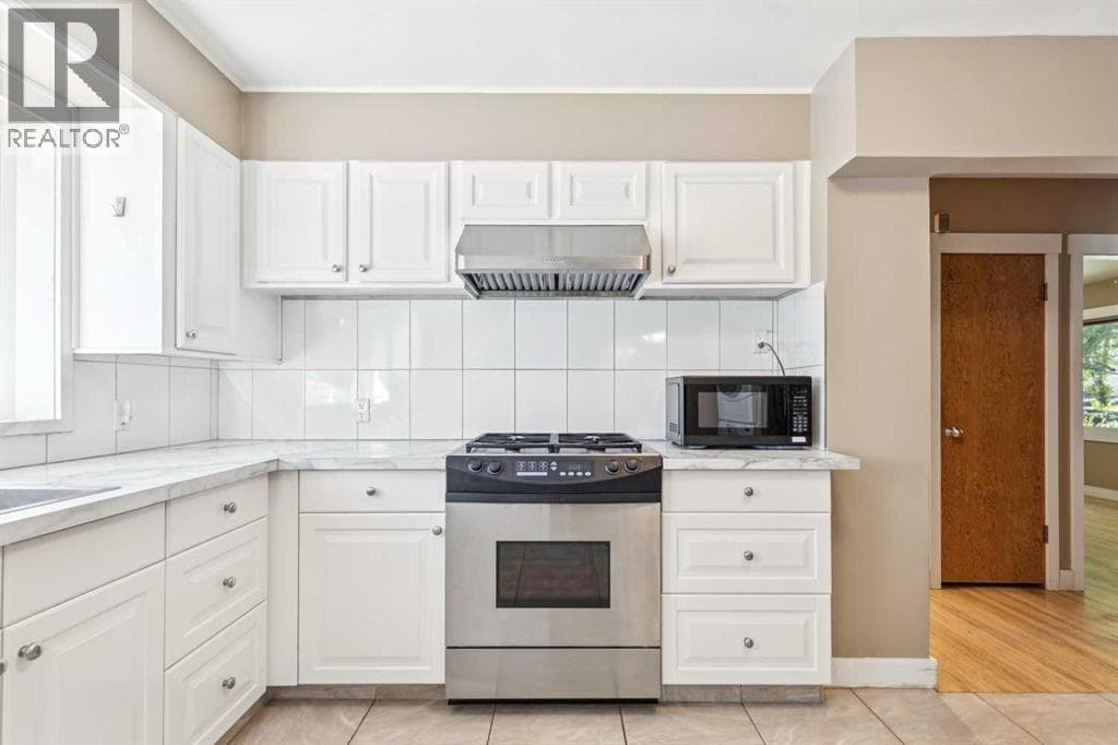 5428 Centre A Street NE property photo 13