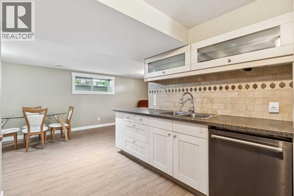 5428 Centre A Street NE property photo 28