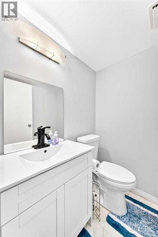 6, 64 woodacres Crescent SW property photo 35