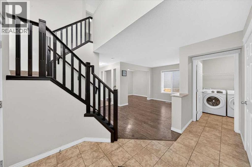 117 Panora Way NW property photo 3
