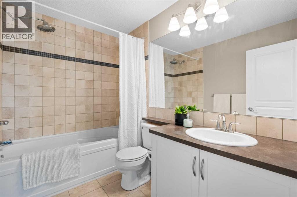 38 Auburn Bay Gardens SE property photo 11