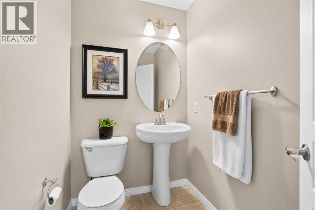 38 Auburn Bay Gardens SE property photo 16