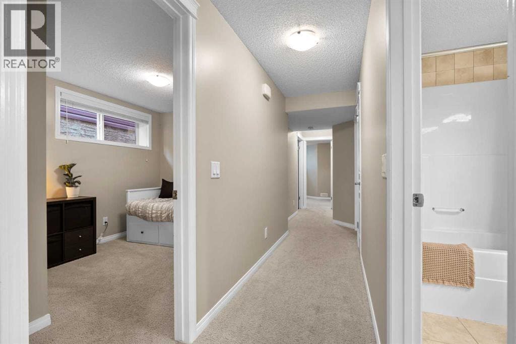 38 Auburn Bay Gardens SE property photo 21