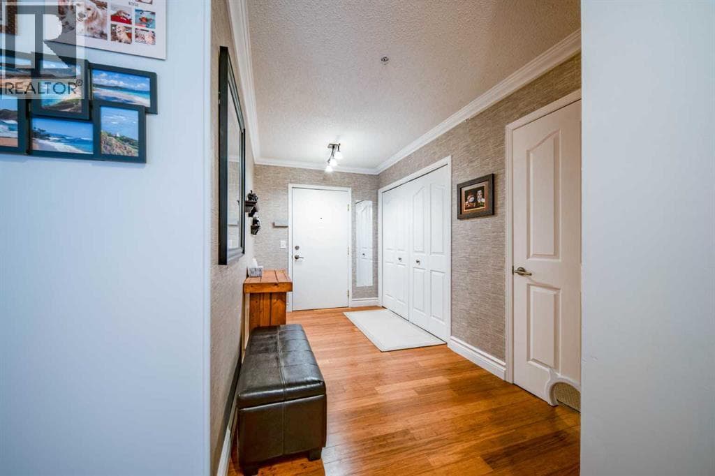 2107, 20 Harvest Rose Park NE property photo 3
