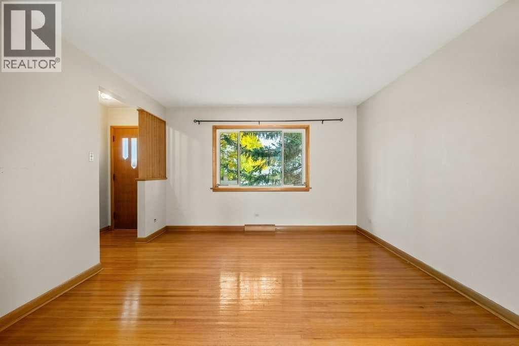 5607 Buckthorn Road NW property photo 3