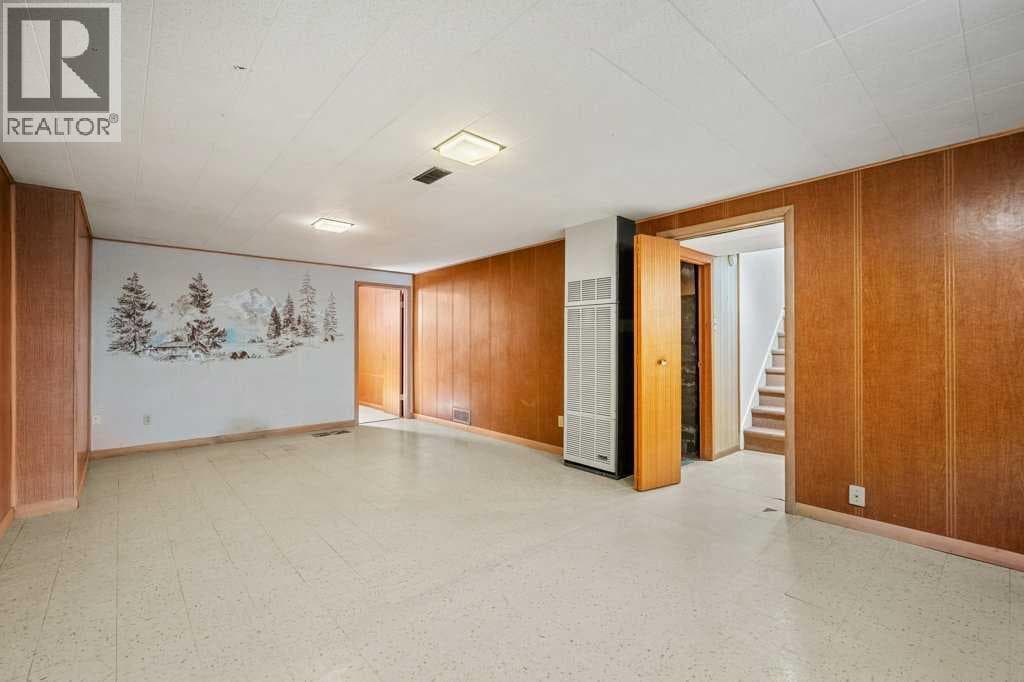 5607 Buckthorn Road NW property photo 17