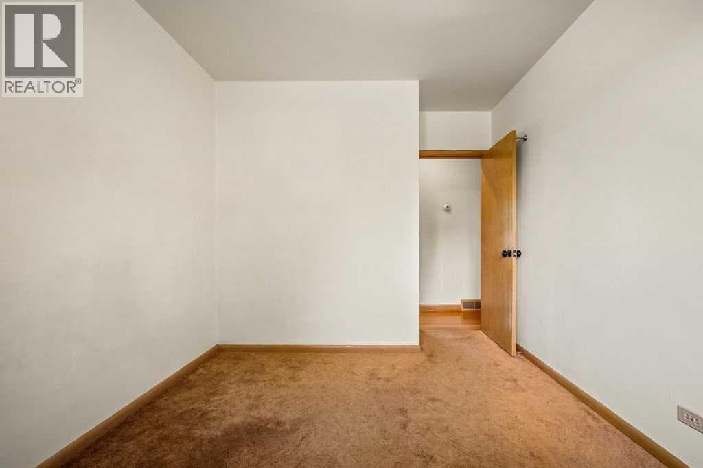 5607 Buckthorn Road NW property photo 10