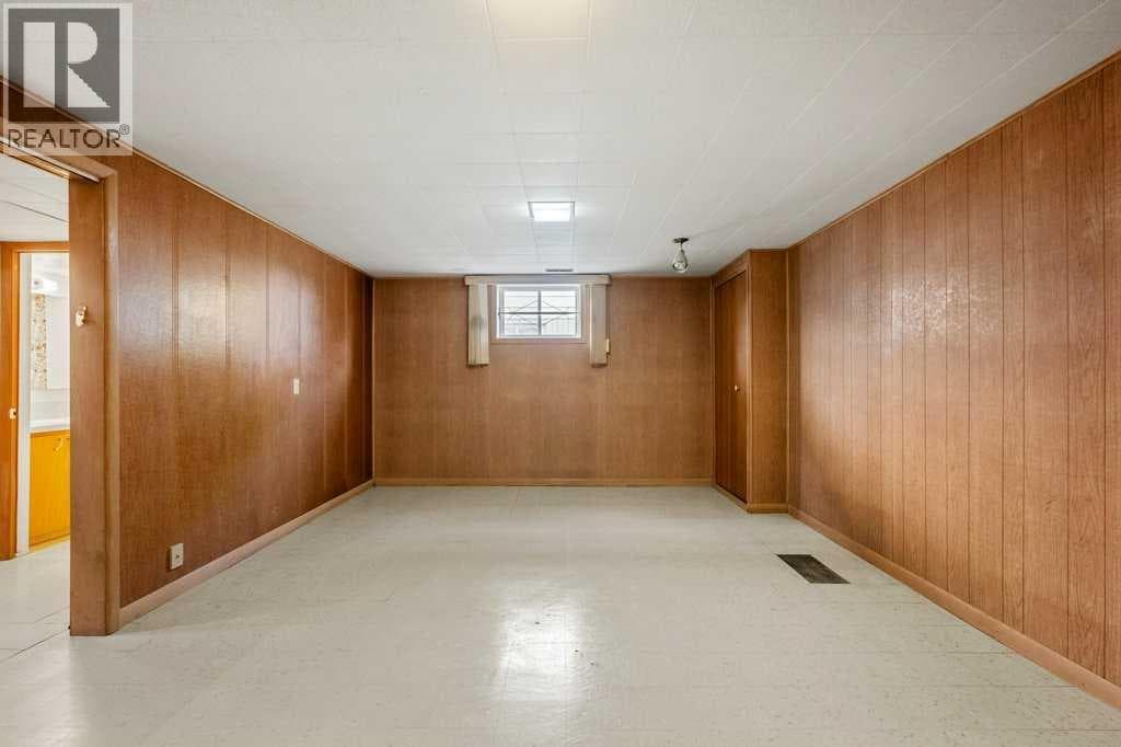 5607 Buckthorn Road NW property photo 18