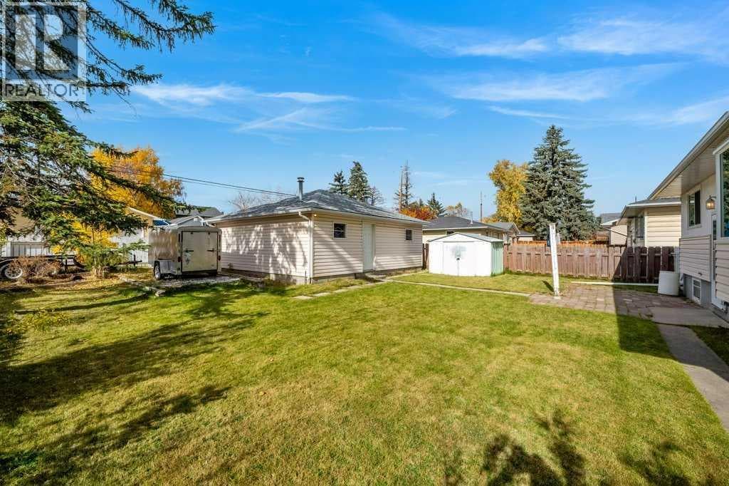 5607 Buckthorn Road NW property photo 27