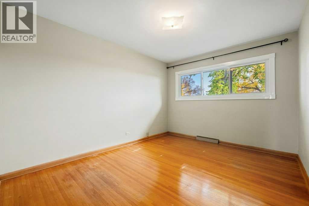 5607 Buckthorn Road NW property photo 9