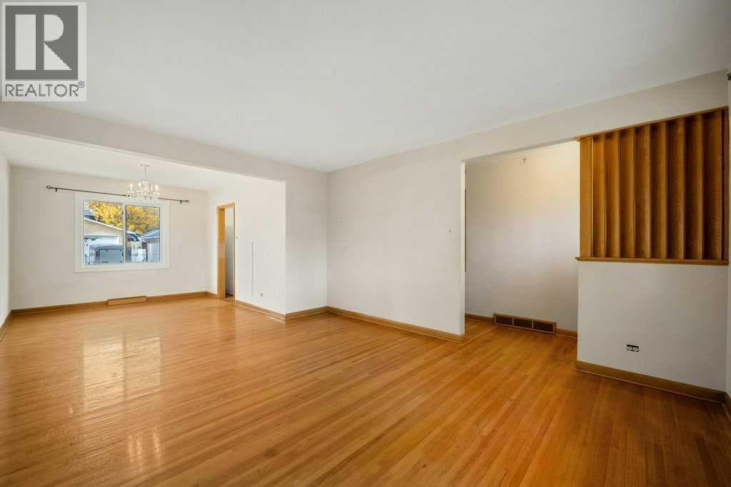 5607 Buckthorn Road NW property photo 4