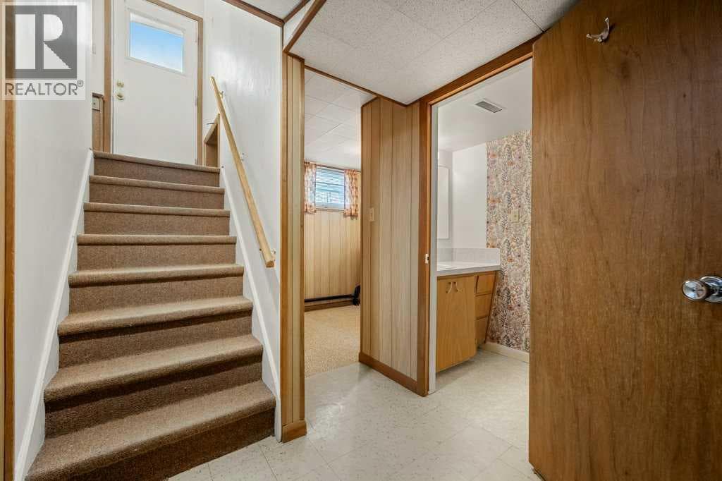 5607 Buckthorn Road NW property photo 15