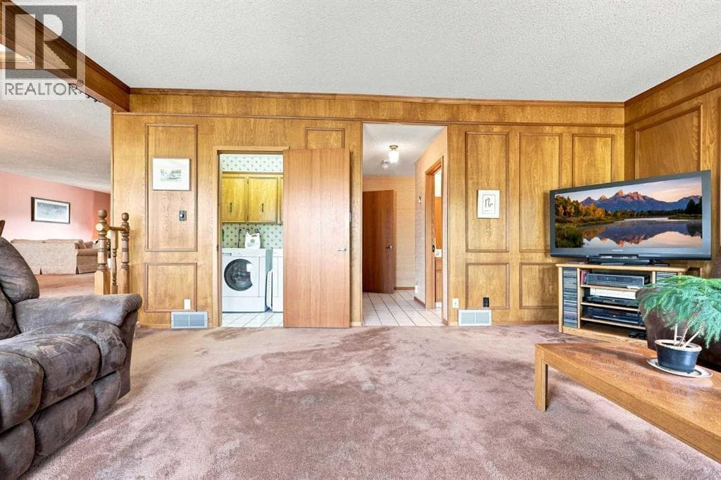 1148 Edgemont Road NW property photo 19