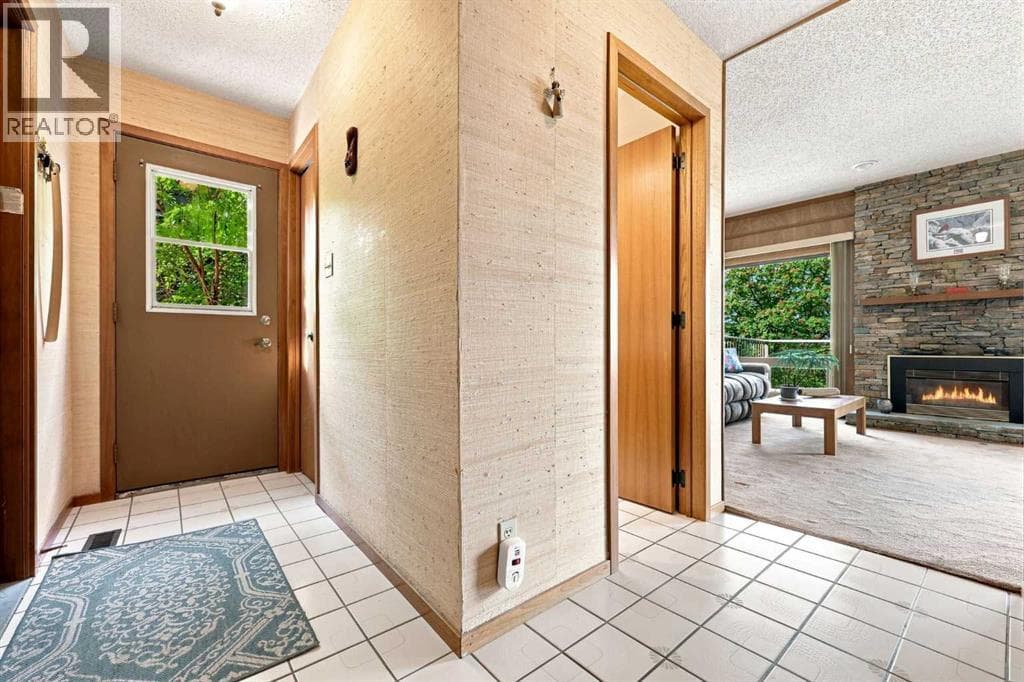 1148 Edgemont Road NW property photo 20