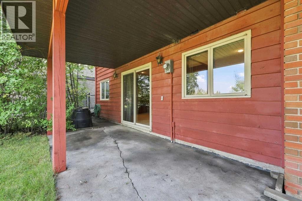 1148 Edgemont Road NW property photo 41