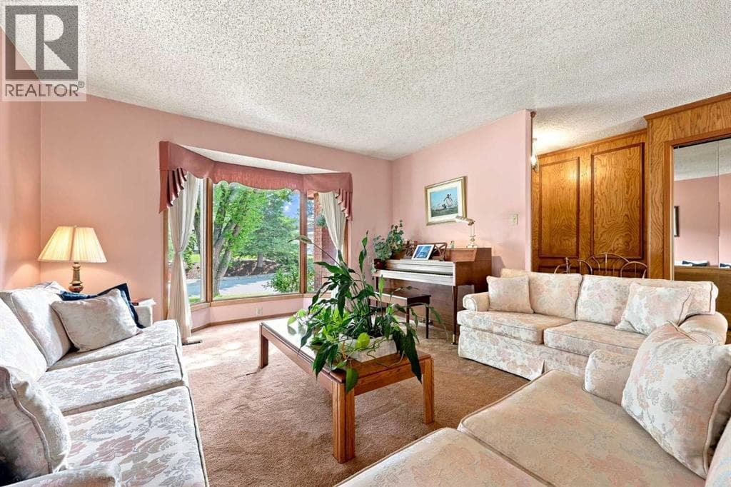 1148 Edgemont Road NW property photo 5