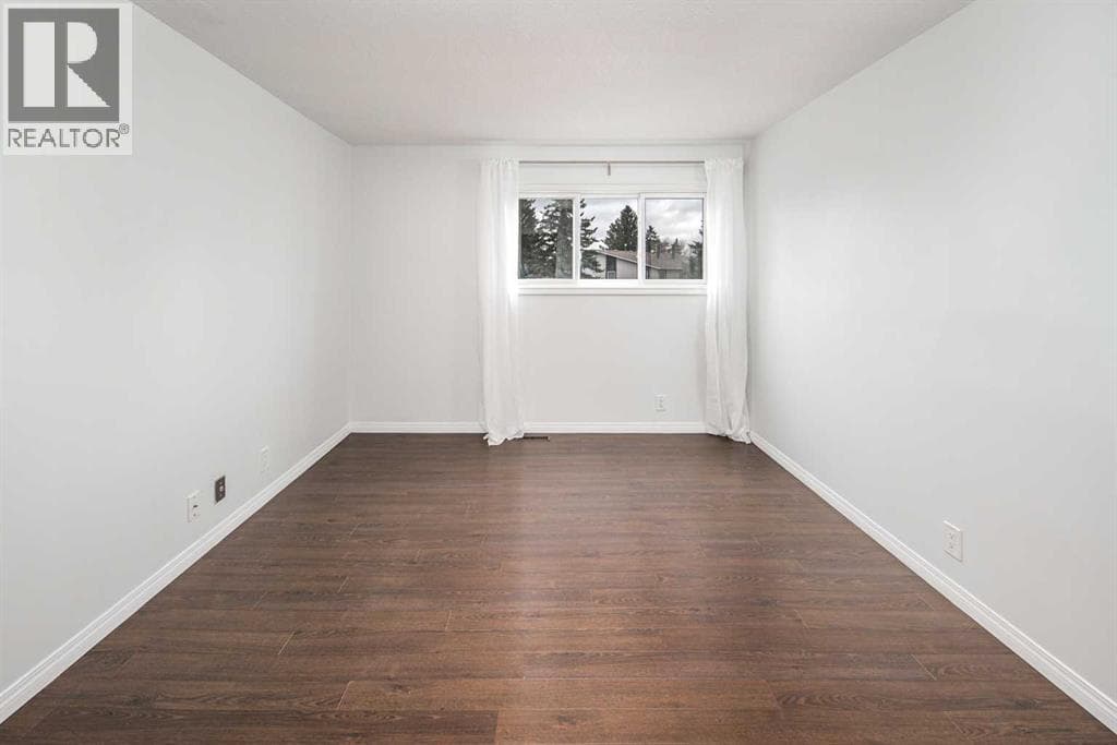 2, 6420 4A Street NE property photo 14