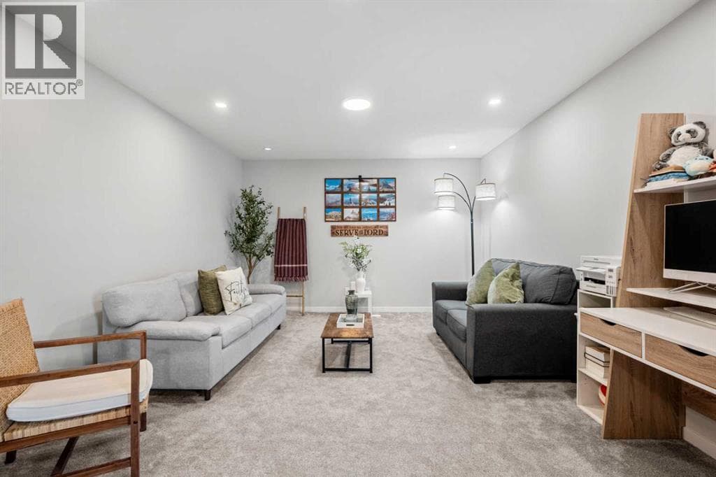 66 Magnolia Court SE property photo 16
