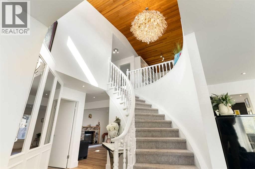 127 Edgewood Drive NW property photo 3