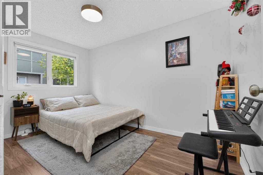 442, 406 Blackthorn Road NE property photo 23