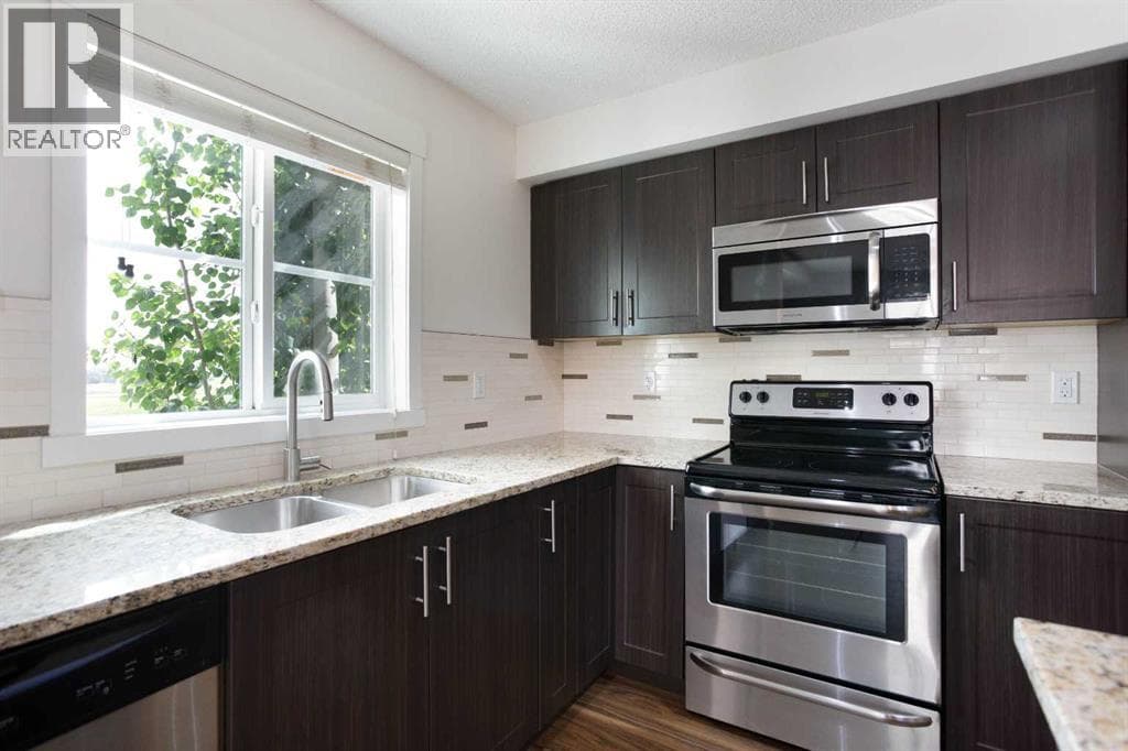 3209, 755 Copperpond Boulevard SE property photo 4