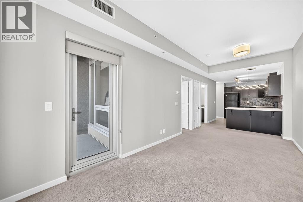 401, 1320 1 Street SE property photo 9