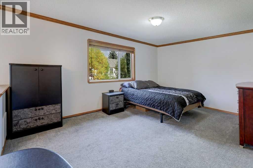 182 Harvest Creek Close NE property photo 14