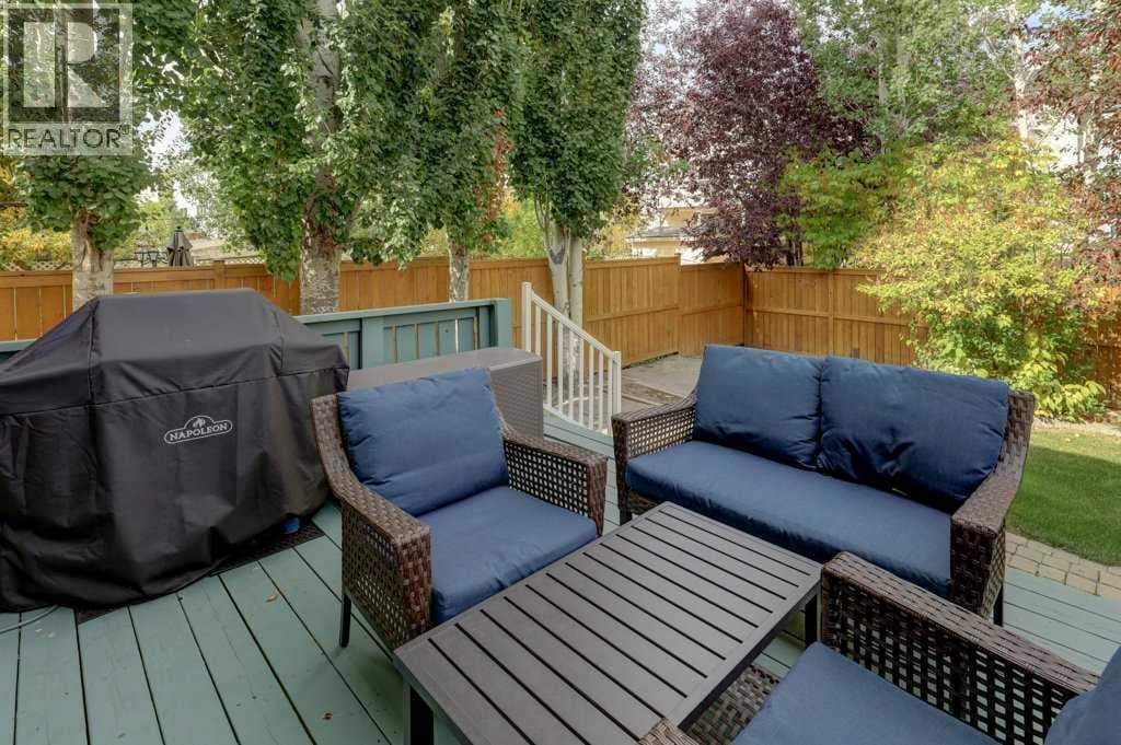 182 Harvest Creek Close NE property photo 33