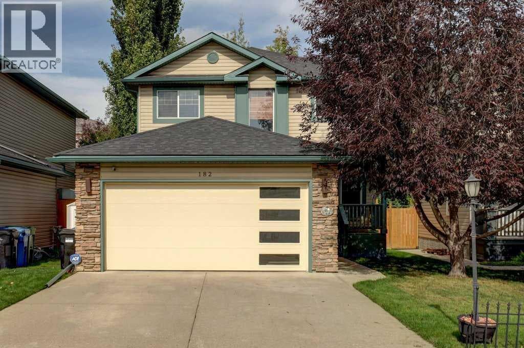 182 Harvest Creek Close NE property photo 1