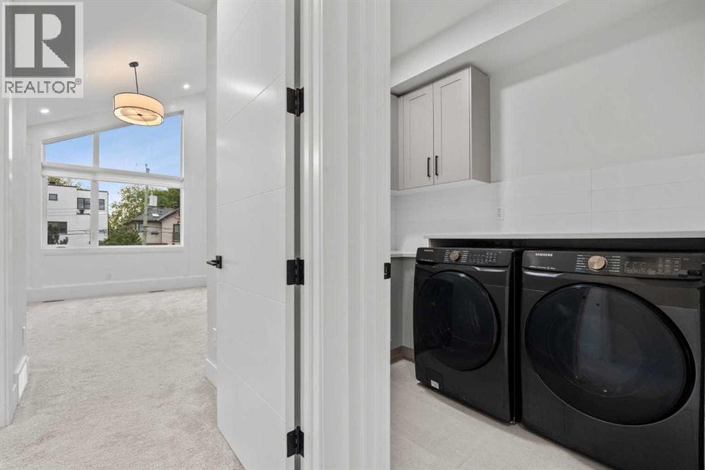 1937 44 Avenue SW property photo 17