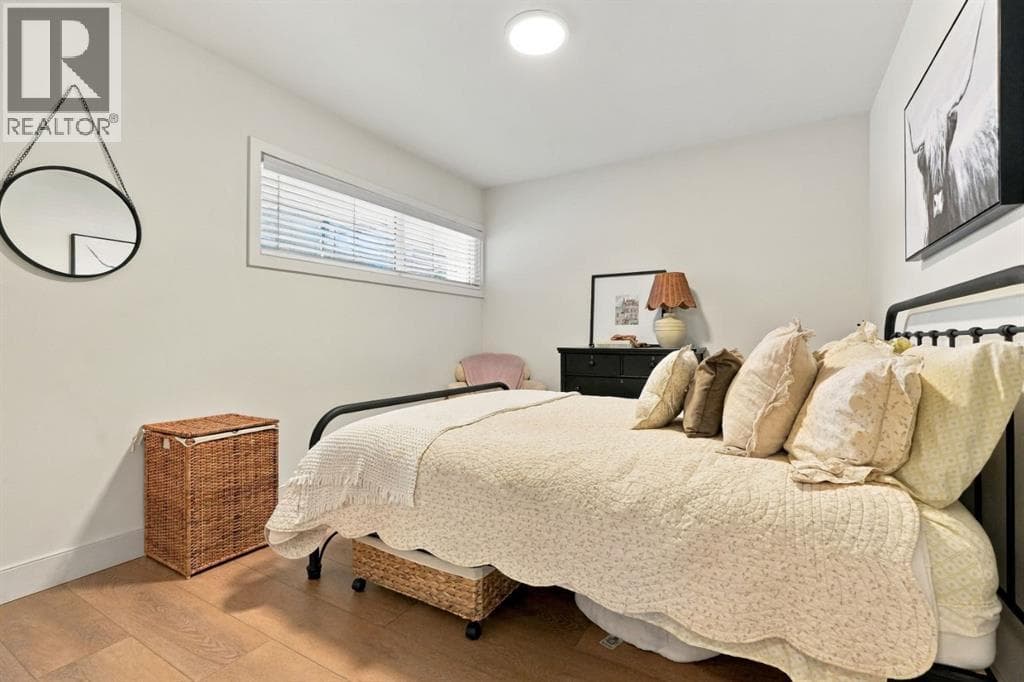 6031 Thornbank Drive NW property photo 20