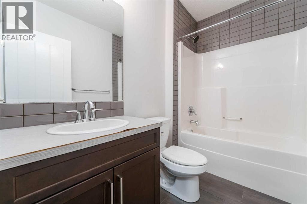 189 Evansridge View NW property photo 35