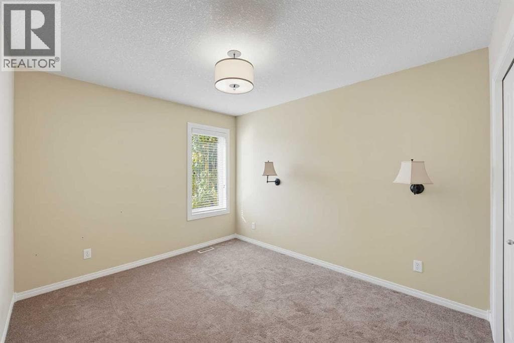 222 Elgin Estates Park SE property photo 37