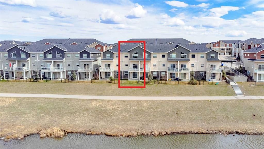 I have sold a property at 540 Redstone VIEW NE in Calgary